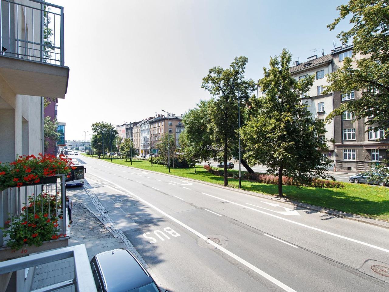 Apartments Old Town Cracow Krasinskiego By Renters Krakow Exterior photo